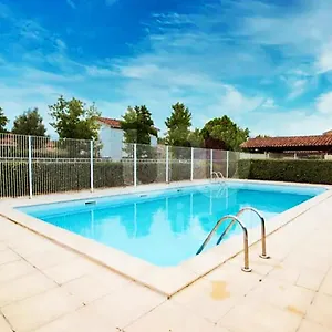  Appartement T2 Pool & Terrasse - Parking - Metro - Wifi
